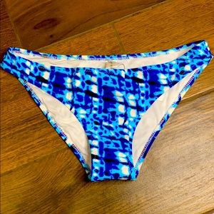 3/$20  🔥 NWT Cupshe Bottoms